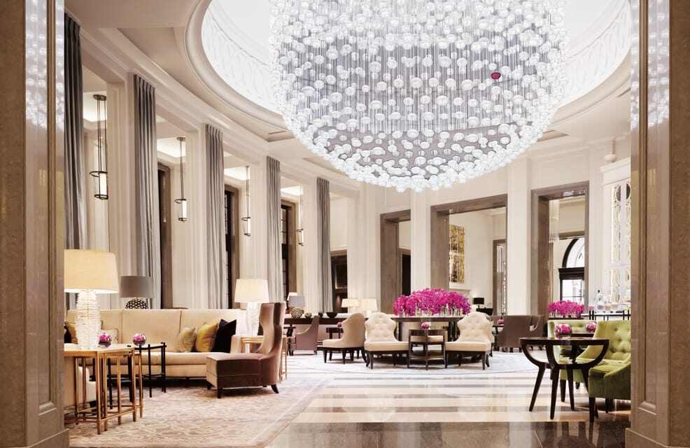 chl_lobby_lounge_article