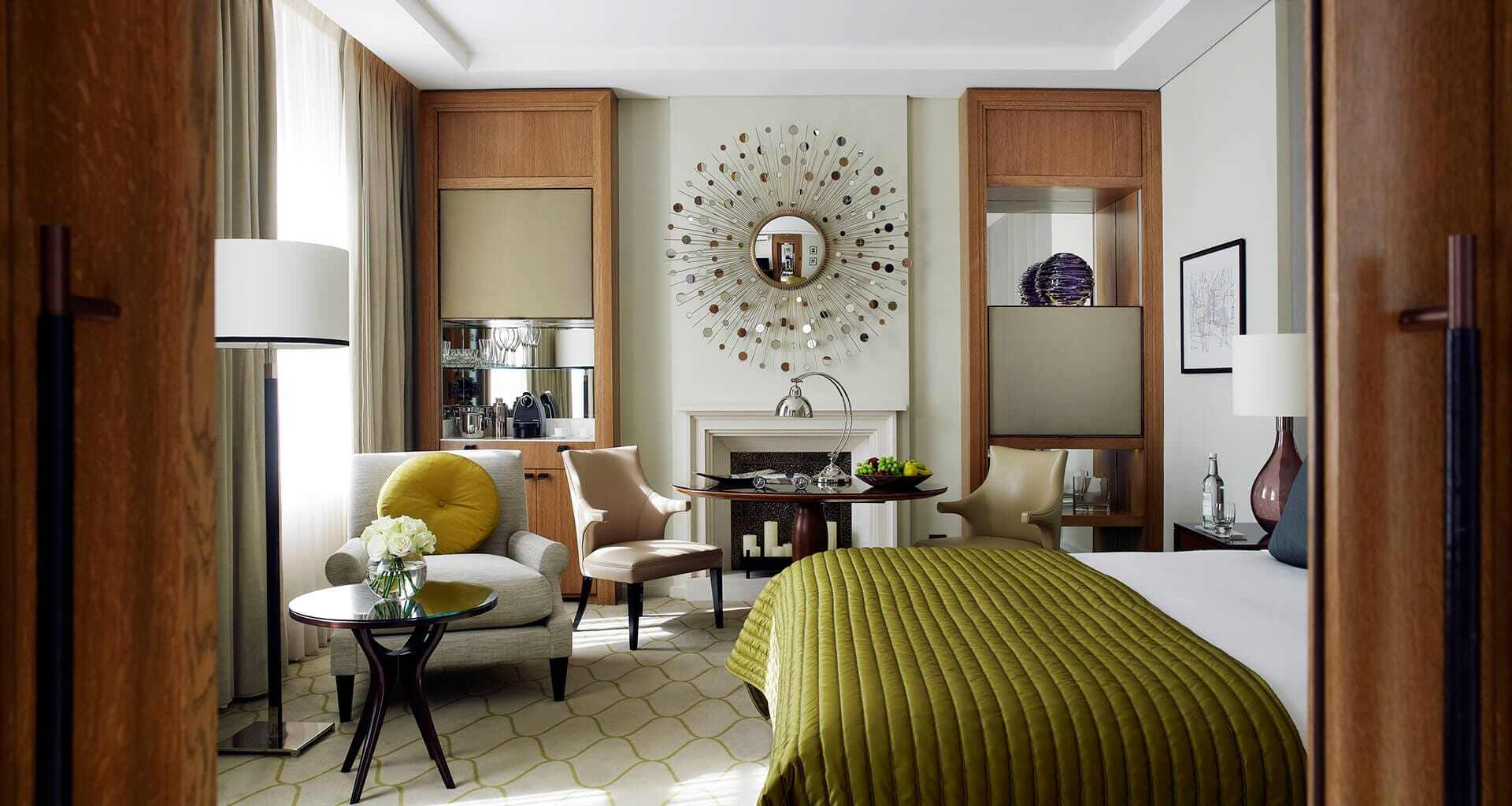 Corinthia_Typical-GuestRoom-FB-desktop