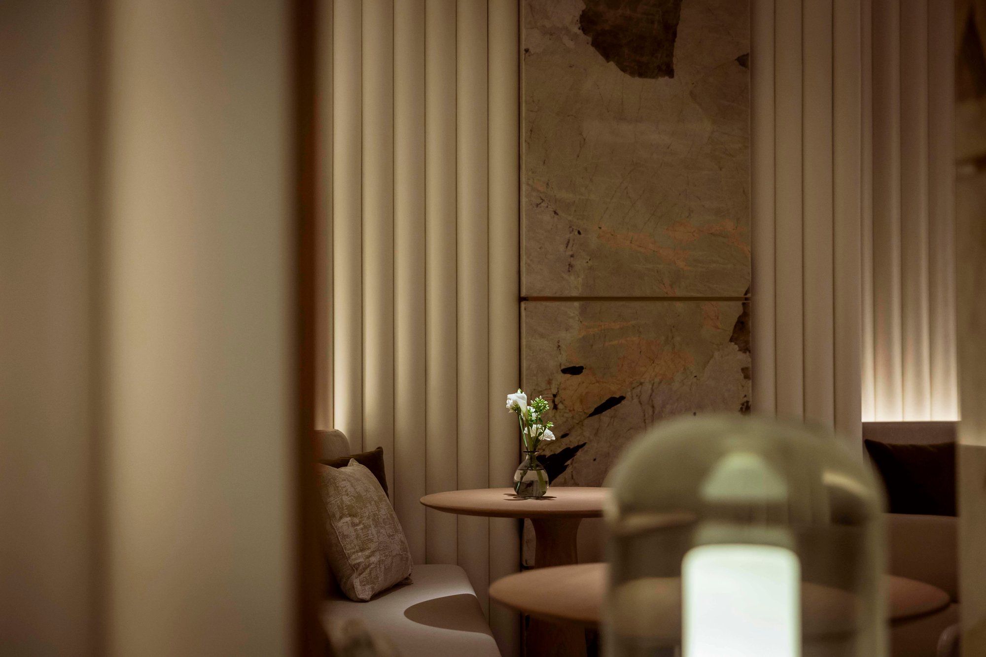 Seating_Corinthia_Brussels_Spa_(Credit_Johnathan_Maloney) copy