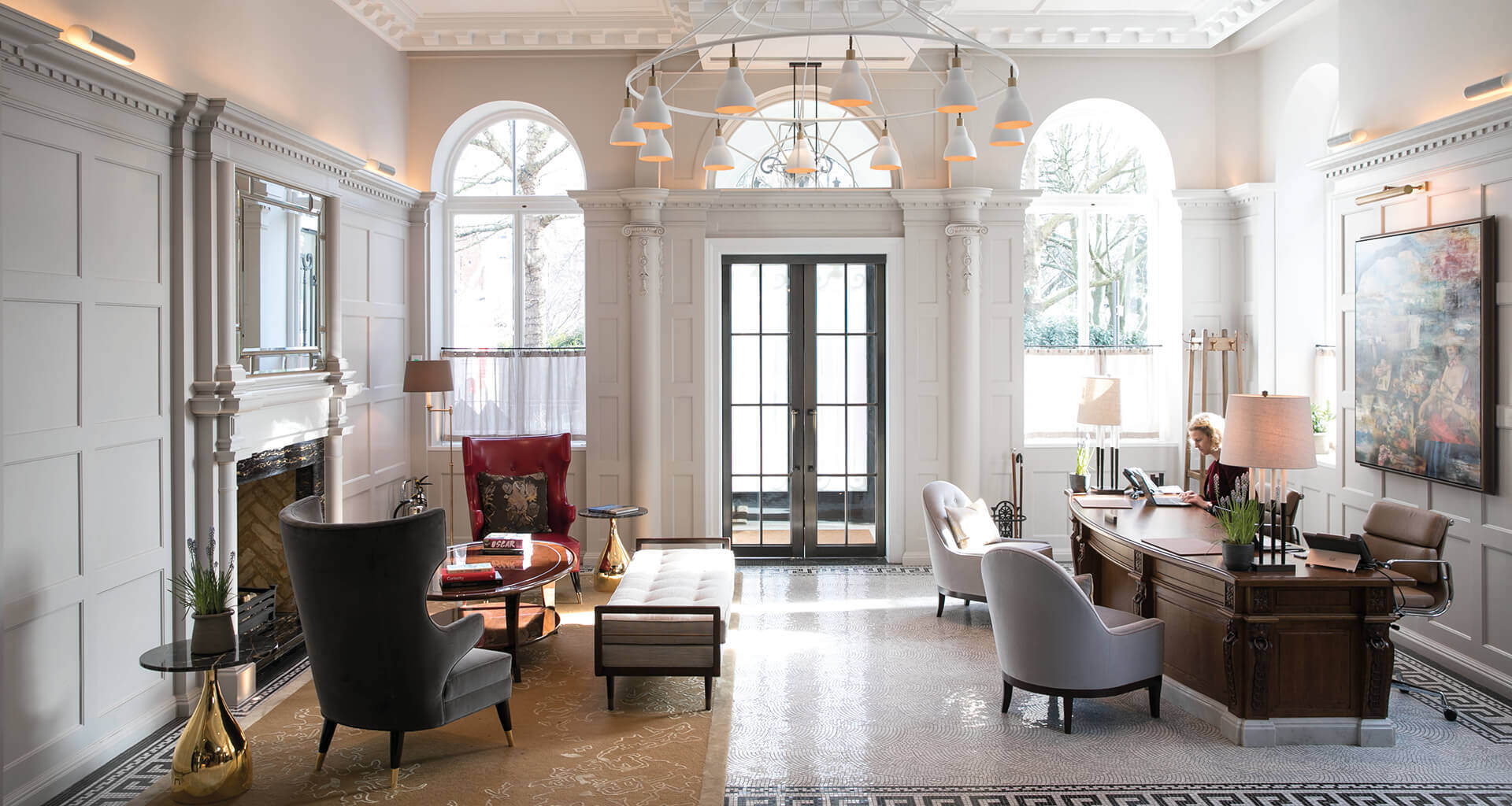 LOBBY-LOUNGE-Full-Bleed-DT